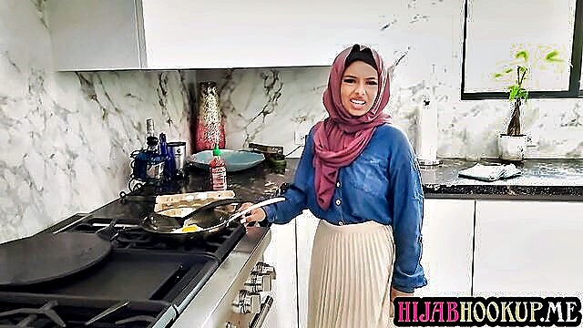 middle eastern, arab teen, muslim - busty muslim hadiya honey