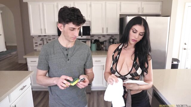 Queenie Sateen, Nick Strokes - queenie sateen big dick