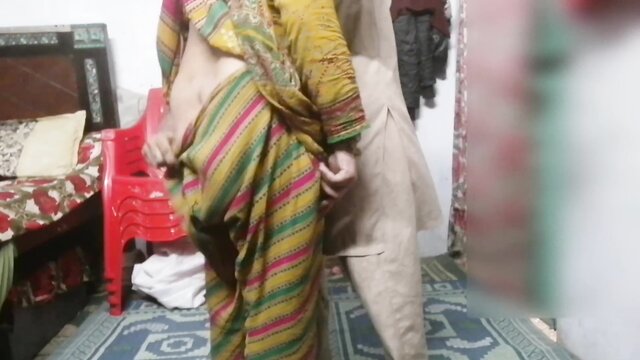 18 year old indian girl, 18 year old amateur, 18 tight pussy - indian bhabhi tight pussy
