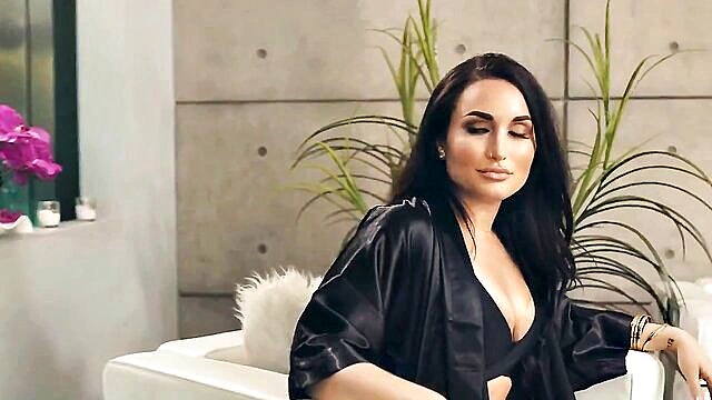 shemales, hardcore, orgasm - gabi paltrova massage