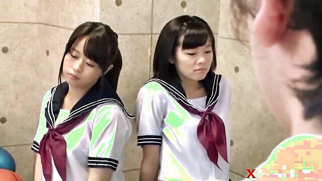 japanese male teacher experiences masochism with female students : Muryo Ero