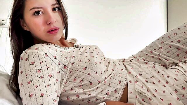 tiny tits, creampie, big ass - step sis creampie