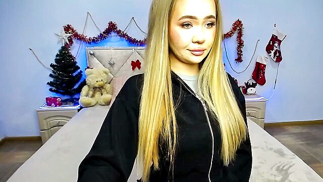 stripchat, masturbate, solo - stacyyellig webcam solo
