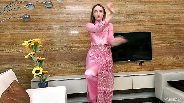 yangs, polly, immorallive - polly yangs blowjob