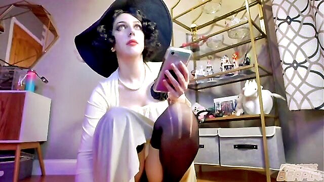 cosplay, busty, amateur - mvlive cosplay babe