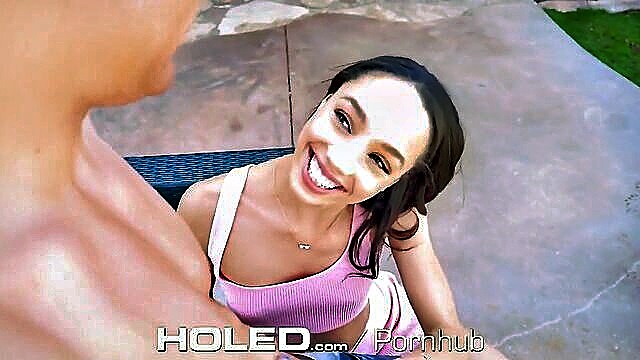 alexis tae pool scene : Holed