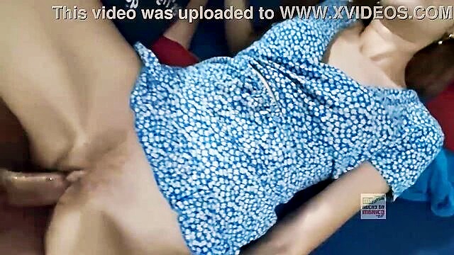 sexy latina sister in law teases and gets fingered : Juangorilla