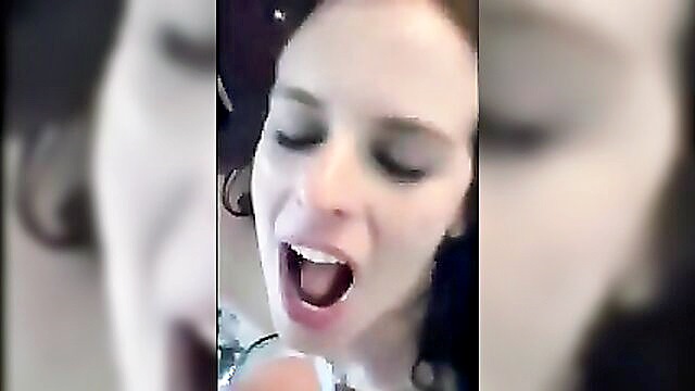 girl, girls pissing, girl pissing - girls pissing pornvideo smiling amateur
