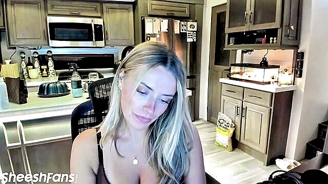 Corinna Kopf - corinna kopf onlyfans leak