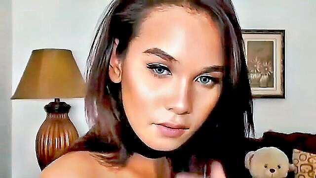 handjob, brunette, beauty - transgender webcam action