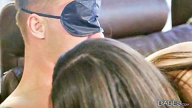 two girls blindfold guy : Babes