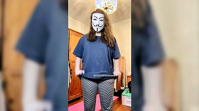 Heyitshazelxoxo - sexy american teen with a big ass jiggles in nsfw tiktok trend Heyitshazelxoxo
