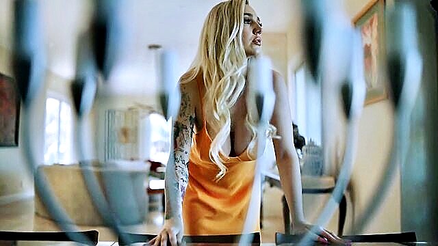 Kendra Sunderland, Hentaied - kendra sudenland alien porn Hentaied