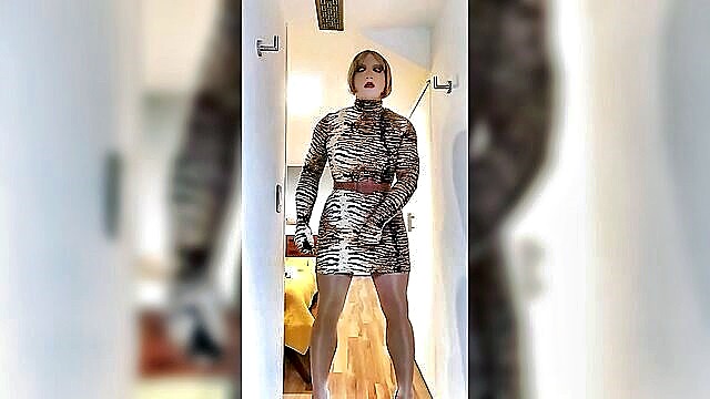 amateur, crossdresser, high heels - ts porn fetish