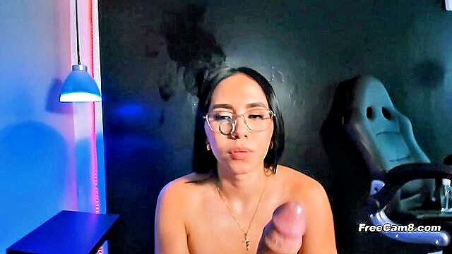 freecam8, blowjob, sucking dick - freecam8 deepthroat