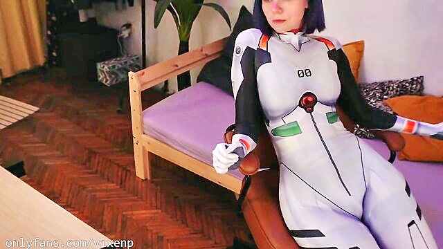 www porn   sensual oiled up cosplayer with purple hair strips down to big ass : VixenP