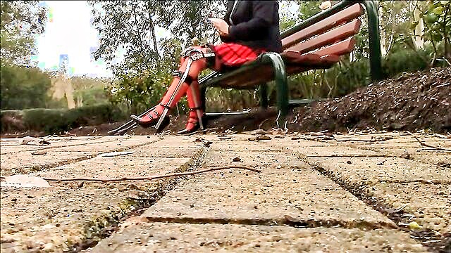 amateur hot, braces, amateur wife - hot mature wife in leg braces and crutches   amateur sex