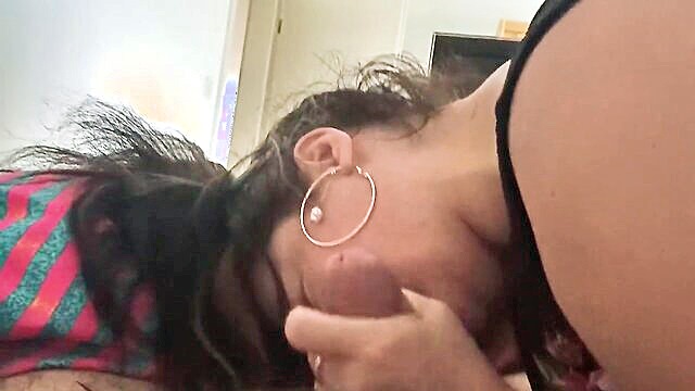 cum, 60 fps, cummed - hot mature lady cumming on camera in hd at wwwxxx