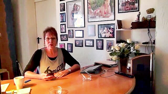 Nude Chrissy - reife episode 5 German Porn