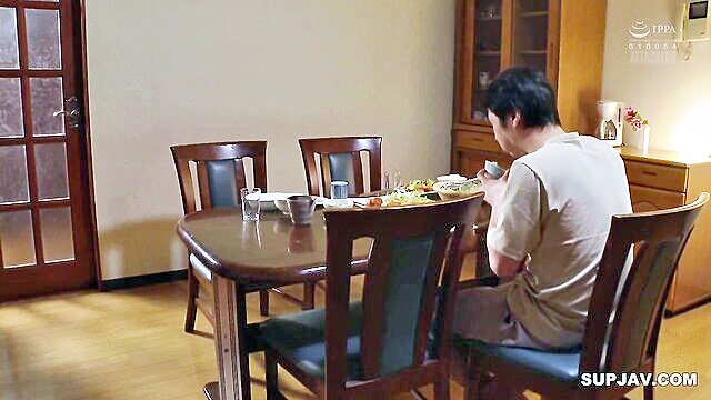 Xxx - japanese housewife gets fucked by her sons friend