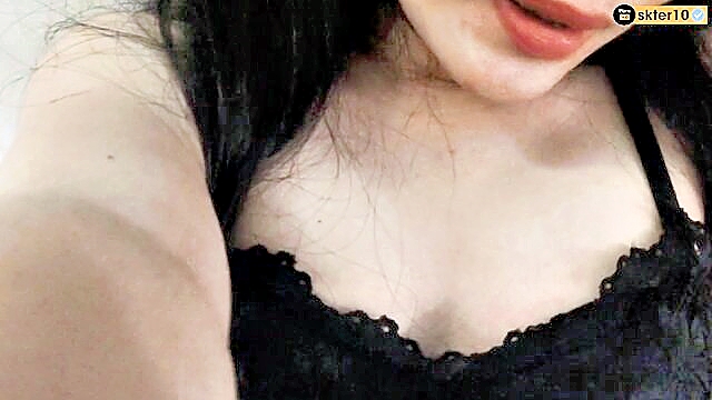 big cock, blowjob, babe - asian girl seduces pizza delivery man for sex
