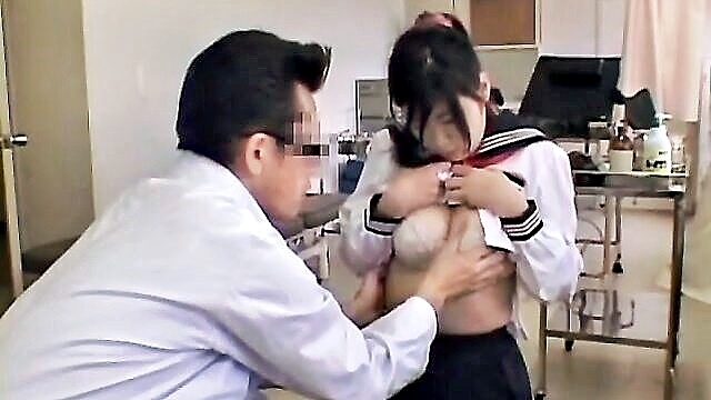 kinky Asian teen fingered in medical video : sbrakus