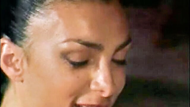 facial and deepthroat action in hd : Ama Spain
