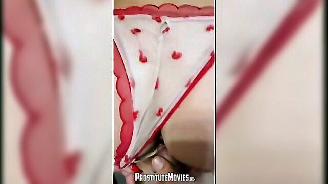 nympho tinder girl danika6669 rides huge cocks in hd : danika6669