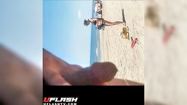 amateur beach lovers explore their desires in porm video : peter_parker