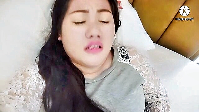 Andrea - homemade porn with andrea and napaiyak a morning delight Ara