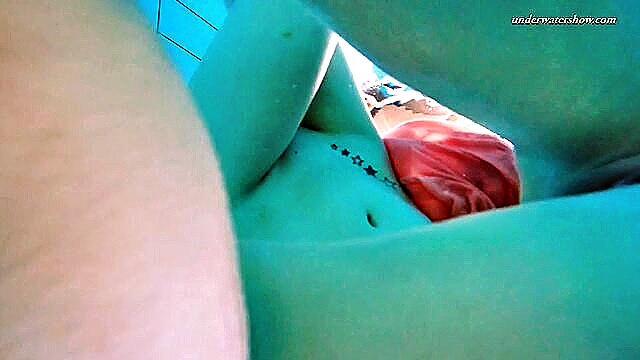 russian teens liza and allas sensual underwater lesbian encounter in hd : Underwater Show