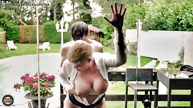 free sex videos   super moms help lucky step sons : hickle_lelia