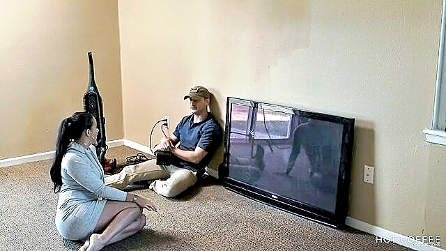 Jolla PR, Mark - cheating pr wife gets pleasure from cable guy