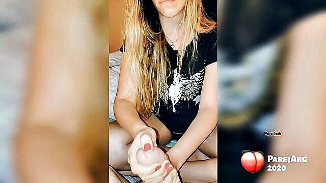 aficionados, argentina casero, big cock - stepsisters lost bet leads to handjob and cumshot