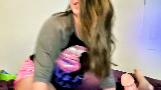 New sex videos feature a steamy breakfast encounter with verified amateurs. A seductive Latina sucking and getting fucked in HD.
