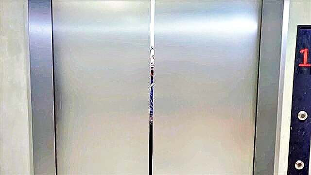 asian uncensored, japanese uncensored, japanese big tits - wild chinese milf gets down and dirty in elevator