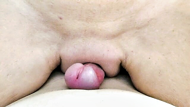 big pussy lips, big cock, clit rubbing - hot wife rubs her pumped pussy on my cock to orgasm