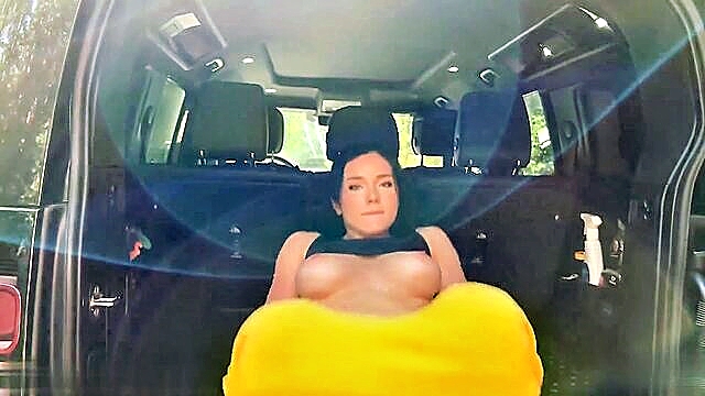 Sweetie Fox - fitness enthusiast encounters a stranger for hot sex in the woods