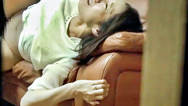 japanese wifes affair caught in hd cuckold encounter : Ara