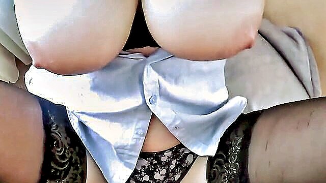 stepsisters big tits bounce during passionate sex : Ts