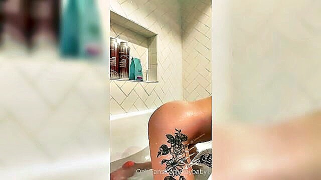 onlyfans, big ass, big tits - busty blonde kaylenws steamy solo bath play on freeporncom