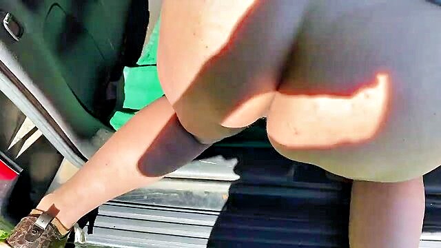 Luna Green, Markus Green - wife destroyed by squirting My Wife Luna