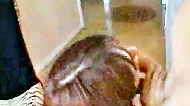 Lorena Sanchez - lorena sanchez sucks and gets cumshot in steamy video