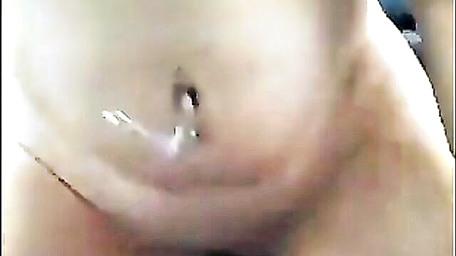 blowjob girl gives a blowjob while riding on a gear shift : pbaumbach