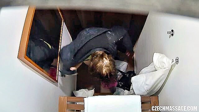 Linda Sweet - european amateur lindas sensual massage   linda sweet freeporn