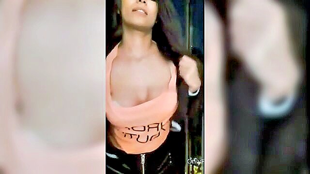 Poonam Pandey - poonam pandey solo schamberger_jaron