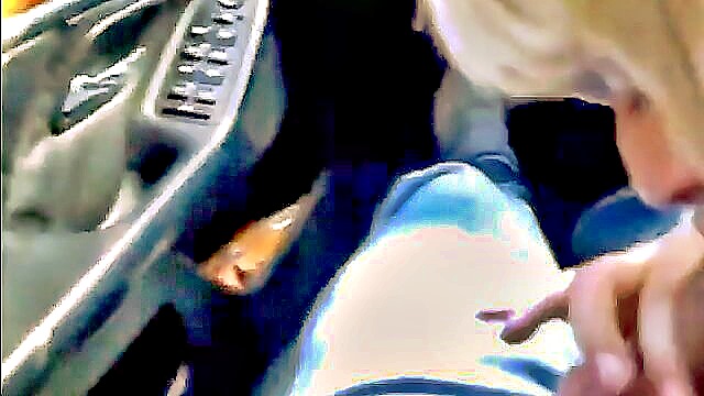 russian amateur ludas steamy in car blowjob performance : twiggydoll