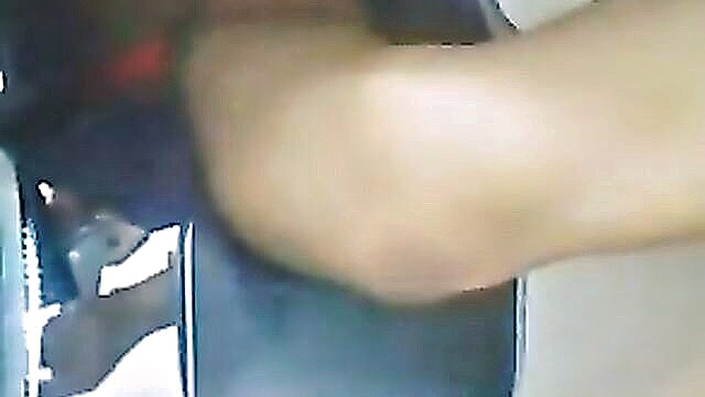 etek altıs latest amateur porn video with a bold flashing scene : jennyfer39