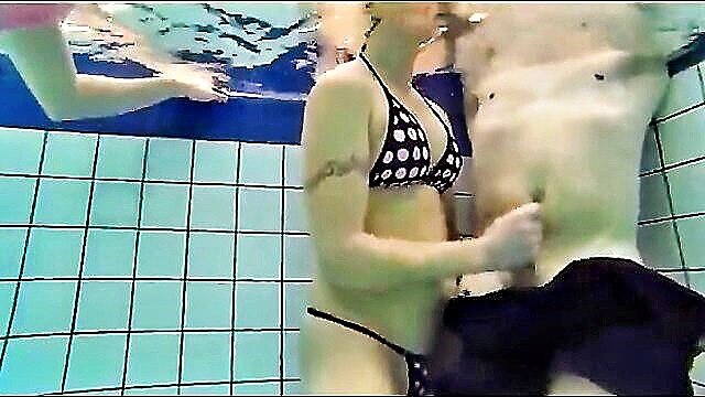 young girl pleases her boyfriend in a public pool : mckenzie_anya