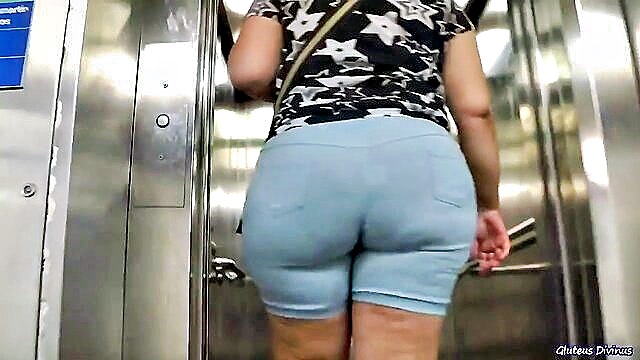 unattractive bbw flaunts her curvaceous rear in raw footage on sexxxxcom : nathan89